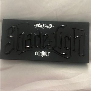 KAT VON D Shade and Light Contour palette (unused)